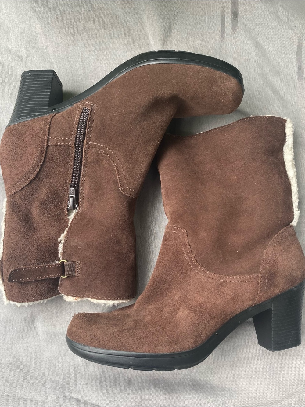 Clarks Brown Suede Shearling-Trim Mid Heel Ankle Boots